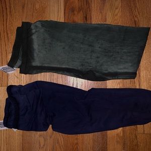 Leggings (oversized at the foot)